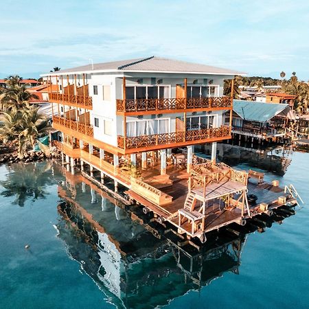 Bambuda Bocas Town Экстерьер фото